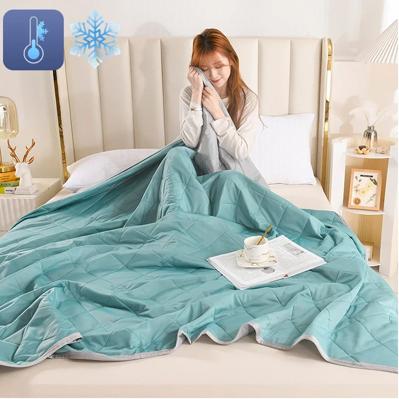 

Ice Cooling Blankets Breathable Smooth Air Condition Comforter Lightweight Summer Quilt with Double Side Cold Cooling Fabric