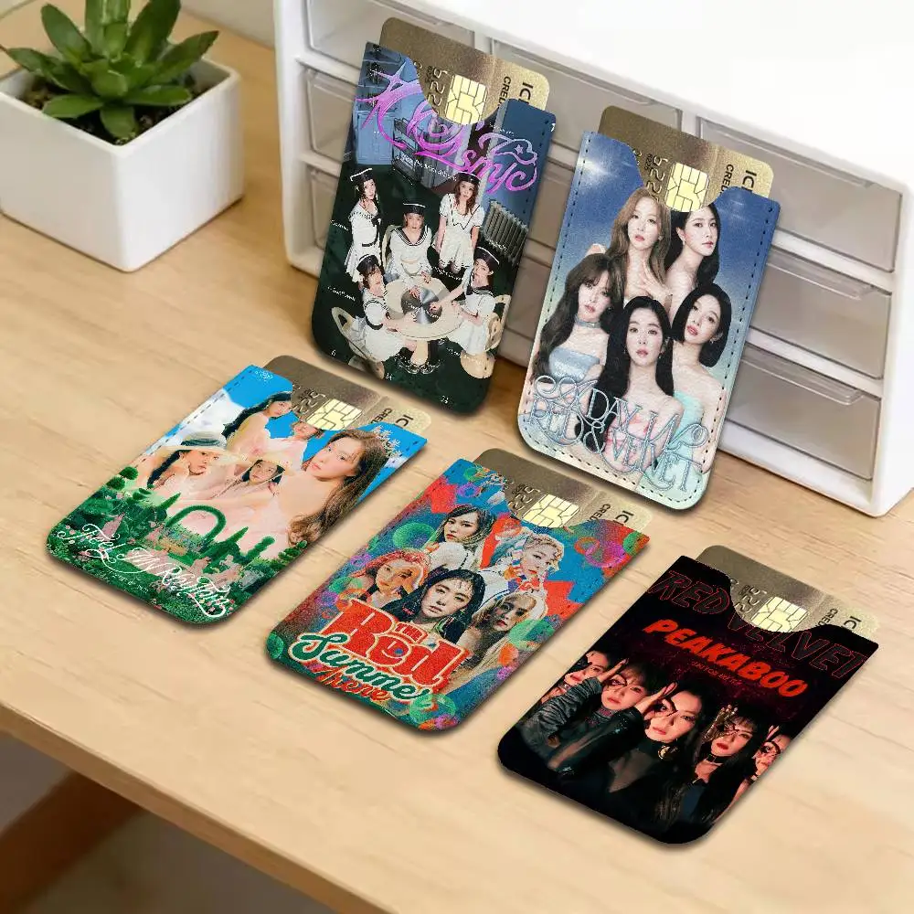 Kpop R-Red Velvet Men's Genuine Leather Mini Card Wallet, Ultra Thin Credit Portable Business Card & Transit Bus Card