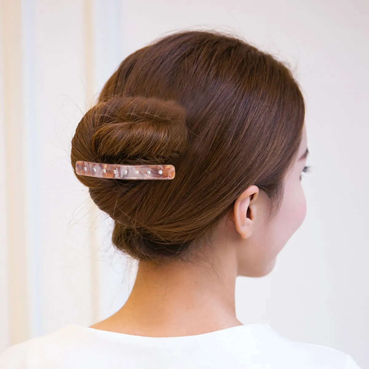 

1Pcs Rhinestone Hair Comb Delicate Acrylic Hairpin Comb for Weddings Proms Parties Fashion Hair Accessories Women Girls Coffee