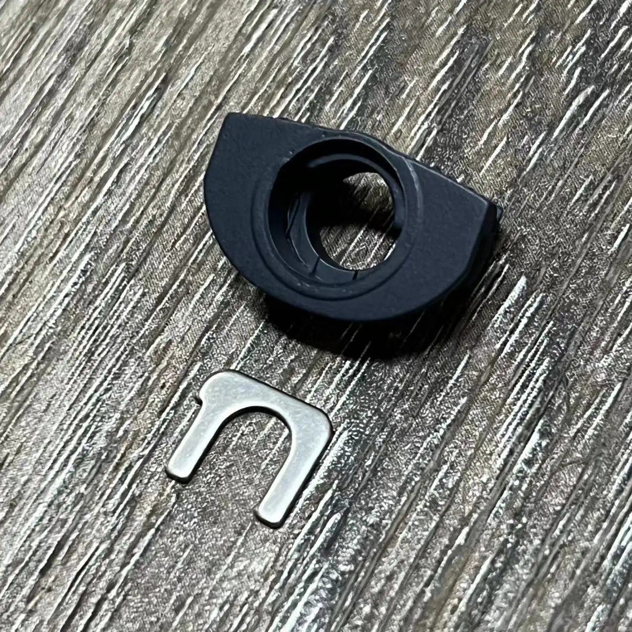 Dobradiça giratória de substituição para fones de ouvido Sony WH-1000XM4, material plástico ABS wh 1000xm4, peças sobressalentes para reparo de fone de ouvido, fechaduras de metal