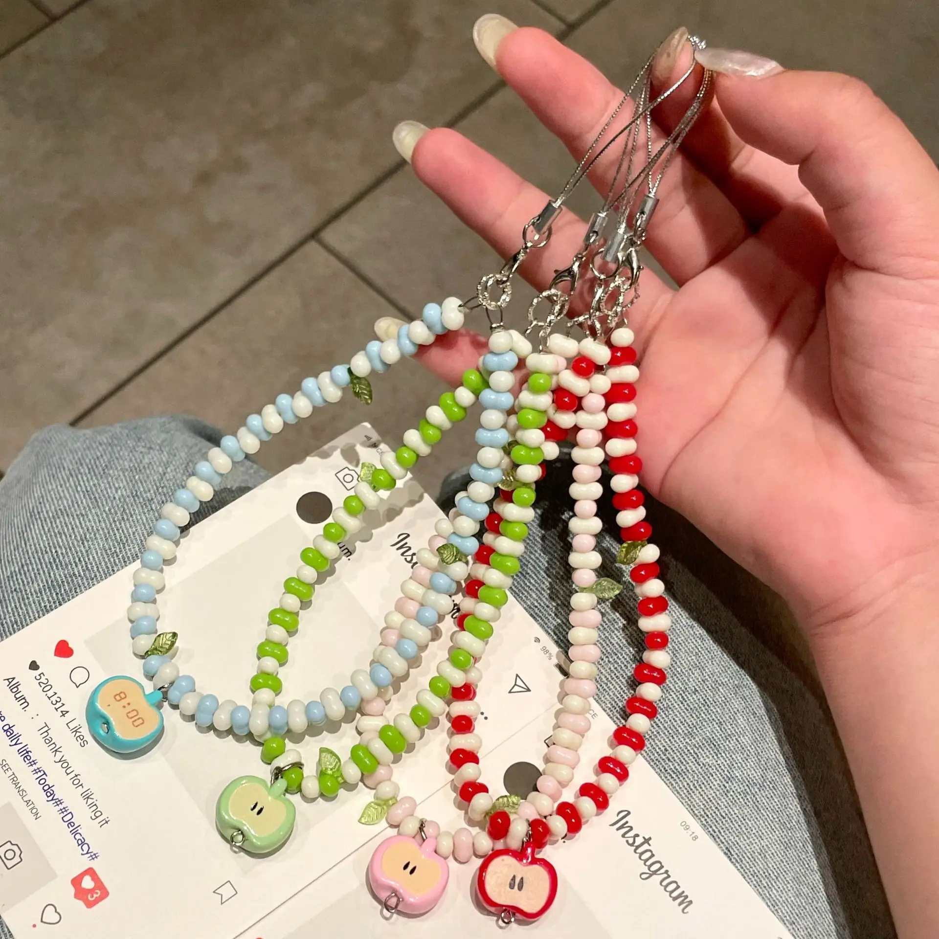 

Cartoon candy colored bead hanging chain for iPhone hanging chain, keychain, backpack hanging accessory, anti loss bracelet, DIY