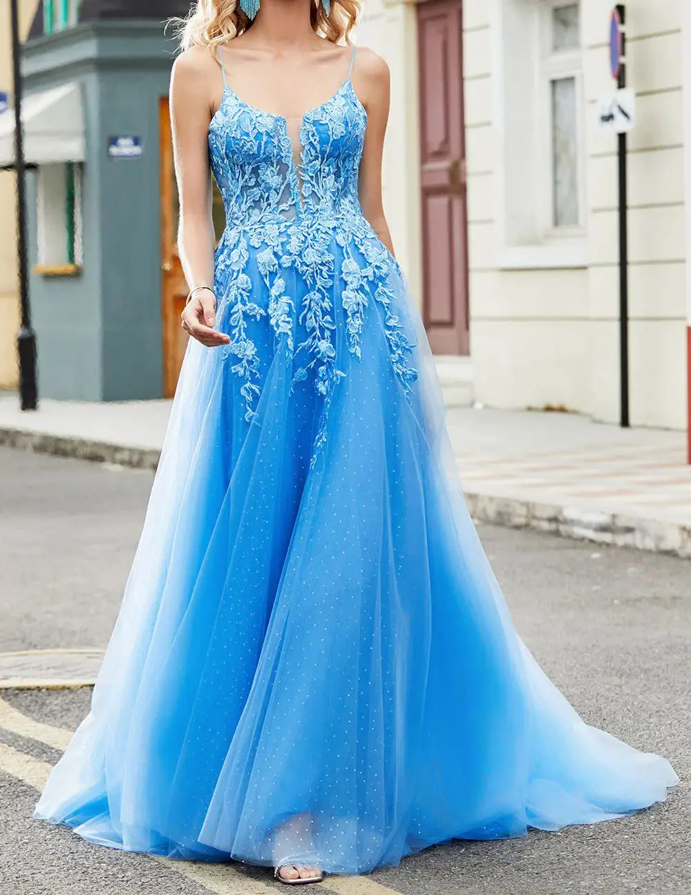 

Gorgeous A Line Spaghetti Straps Blue Long Prom Dress with Appliques Evening Gowns Special Occasion Women Dress