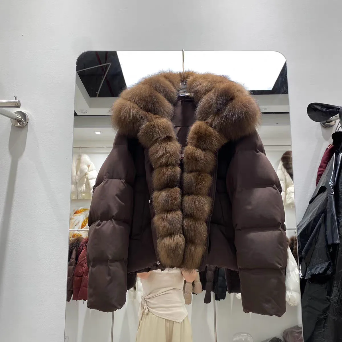Winter White Duck Down Fur Outwears Women Natural Large Fur Collar Down Jacket Female Warm Thick Zipper Quilted Parker Jacket ﻿
