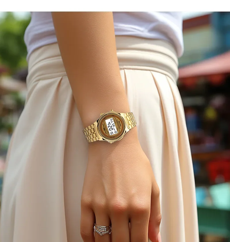 المرأة عارضة الساعات الإلكترونية مجموعة الرجعية الفولاذ المقاوم للصدأ حزام السيدات LED الرقمية ووتش متعددة الوظائف ساعة يد رياضية على مدار الساعة مجموعة