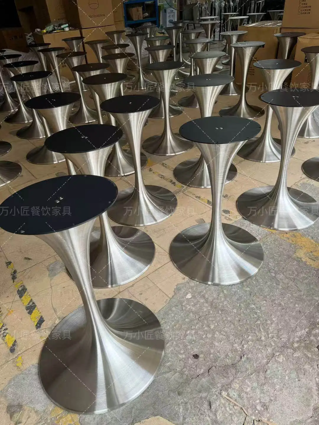 Stainless Steel Negotiation Table Legs Small Waist Table Feet Round Table Light Luxury Horn Base Rock Slab Tulip Edge Few Bracke