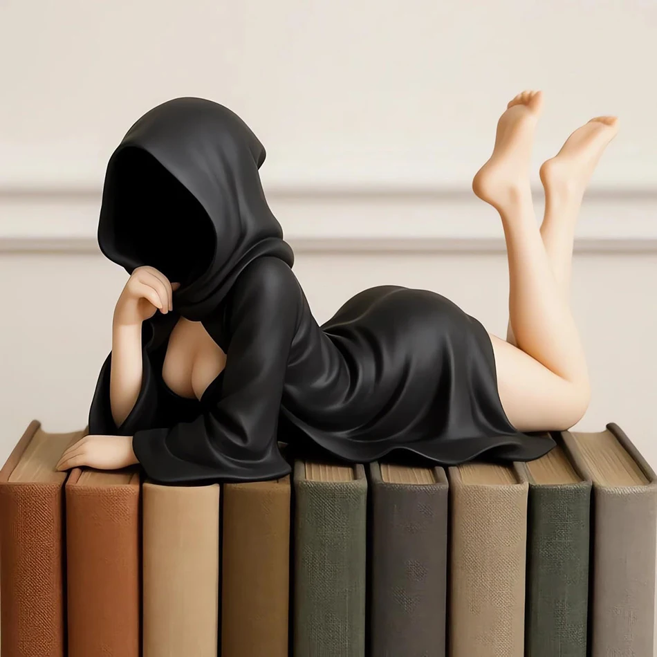 12CM Mysterious Statue Gothic Black Robe Queen Figure Bookshelf Sculpture Spooky Sitting Statues Desktop Ornaments Model Gifts