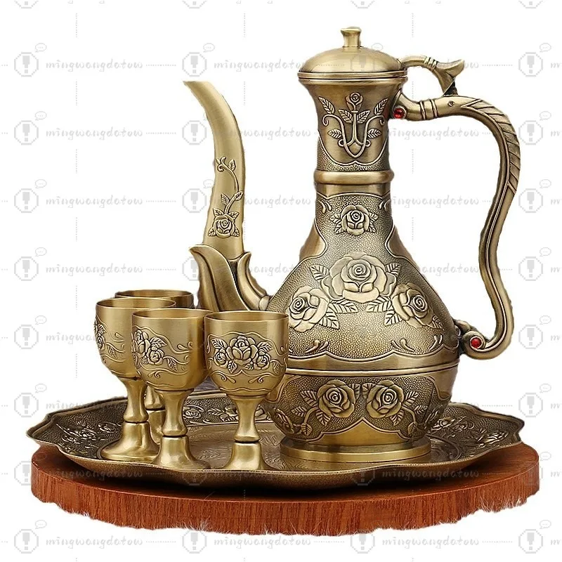 European Style Retro Metal Wine Ware Set Luxury Rose Pattern 6 Pieces Wine Set Home Decoration Housewarming Gift
