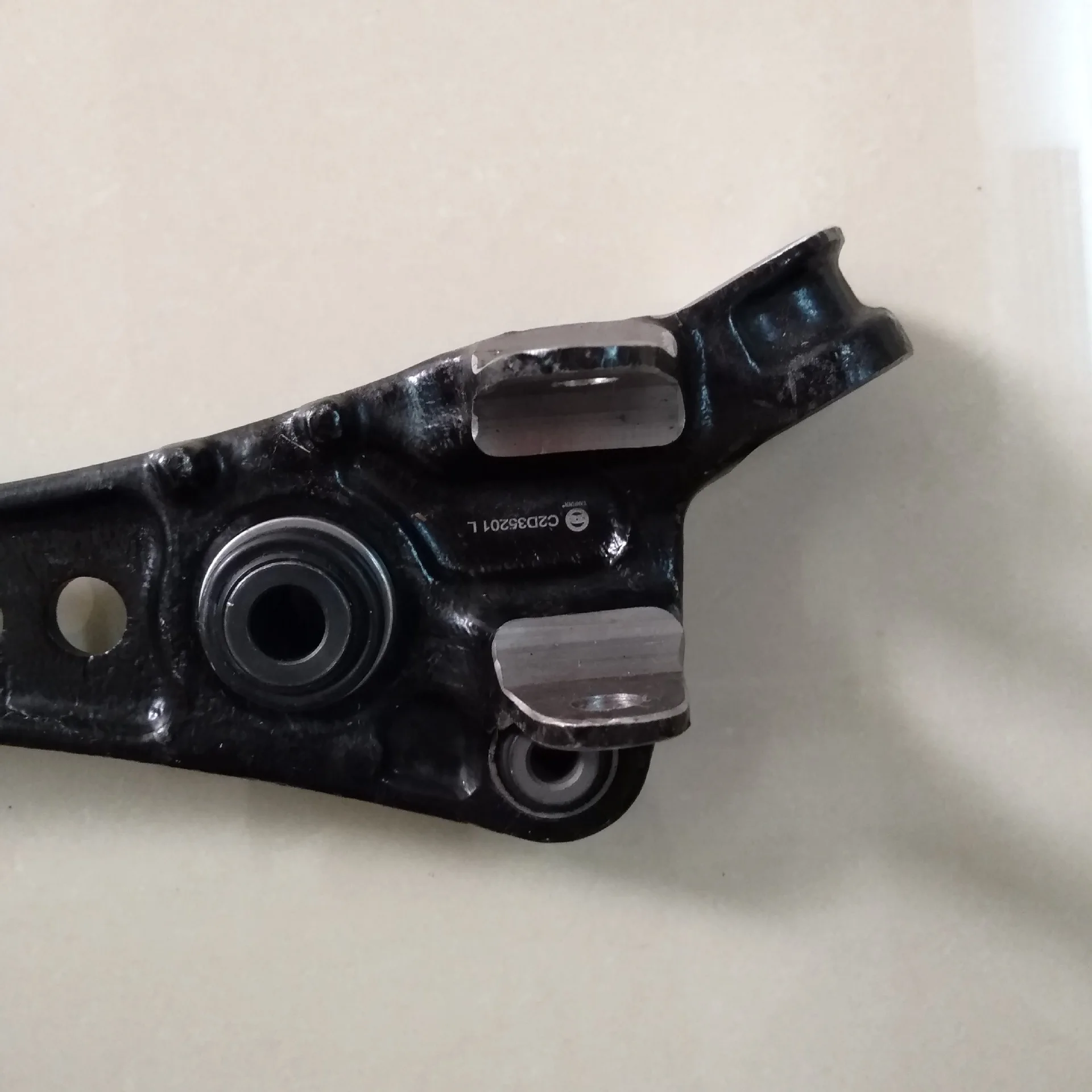 Factory Wholesale Auto Parts Are Suitable For XJ Front And Lower Left Control Arm C2D35201 Spot Direct Sales