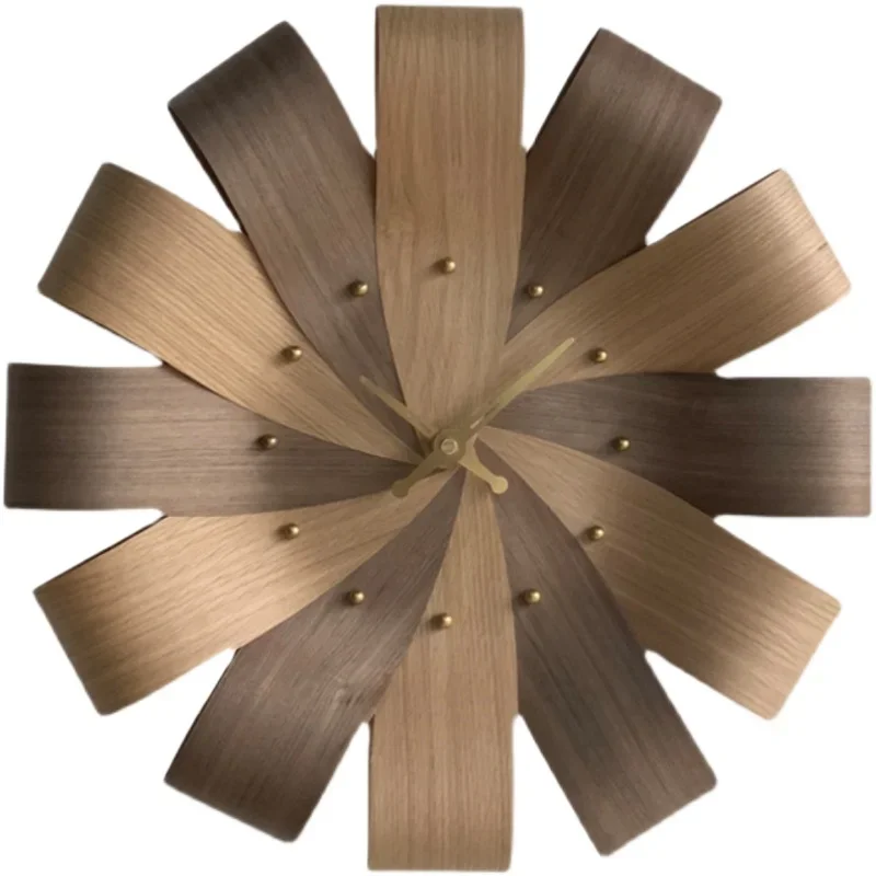 Nordic modern light luxury wall clock creative petal clock simple wall watch solid wood fashion living room decoration clock