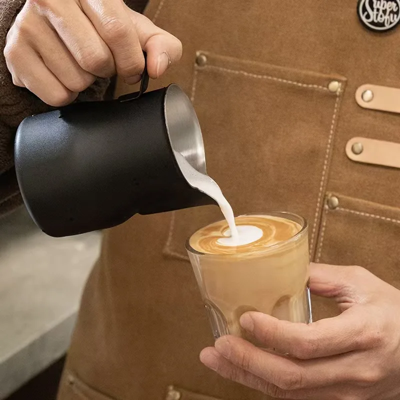 Italian 304 stainless steel cup with scale, pointed mouth, foaming pot, tapping tank, crane mouth, tapping cup, coffee, flower,