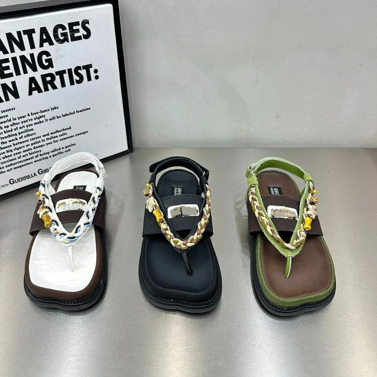 

Women's Chain Decor Flip Flops Platform Sandals Thick Sole Non-slip Casual Summer Slippers with Back Strap for Beach Outdoor