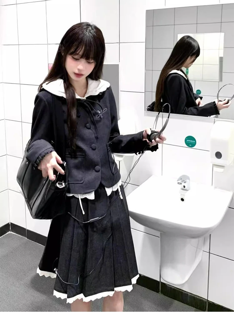 

Korean College Sle Slimming Set Women's Autumn New ort Jaet + Pleated Skirt + Hooded irt Tee-piece Set Faionable