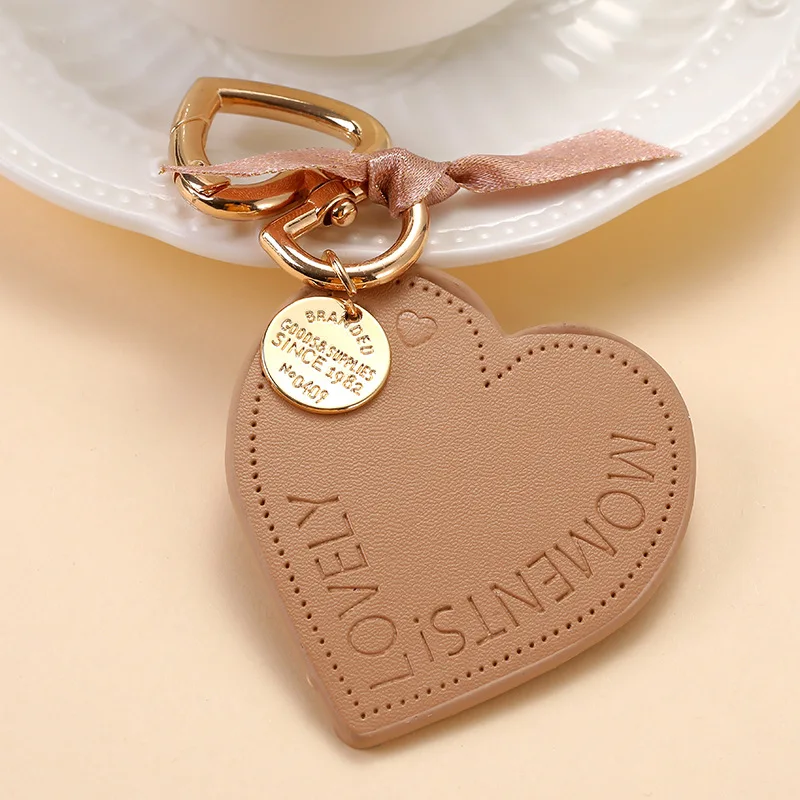 Korean Fashion Heart Car Key Chain Earphone Set Pendant Backpack Bag Pendant Leather Key Chains for Women