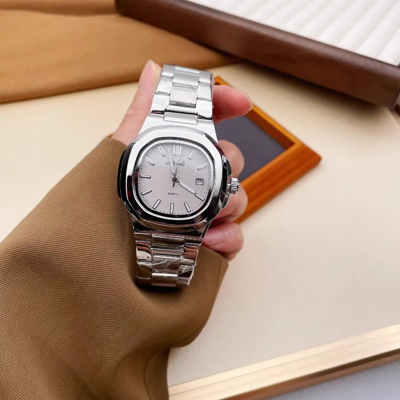 New retro style elegant women's watch classic simple student fashion trend automatic waterproof quartz women's watch
