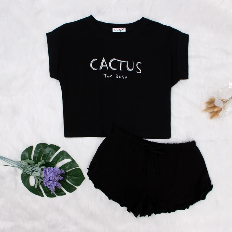 

Women's Letters Print Pajama Set Short-Sleeve Top And Shorts Breathable Fabric Perfect For Comfortable Loungewear Homewear Pjs