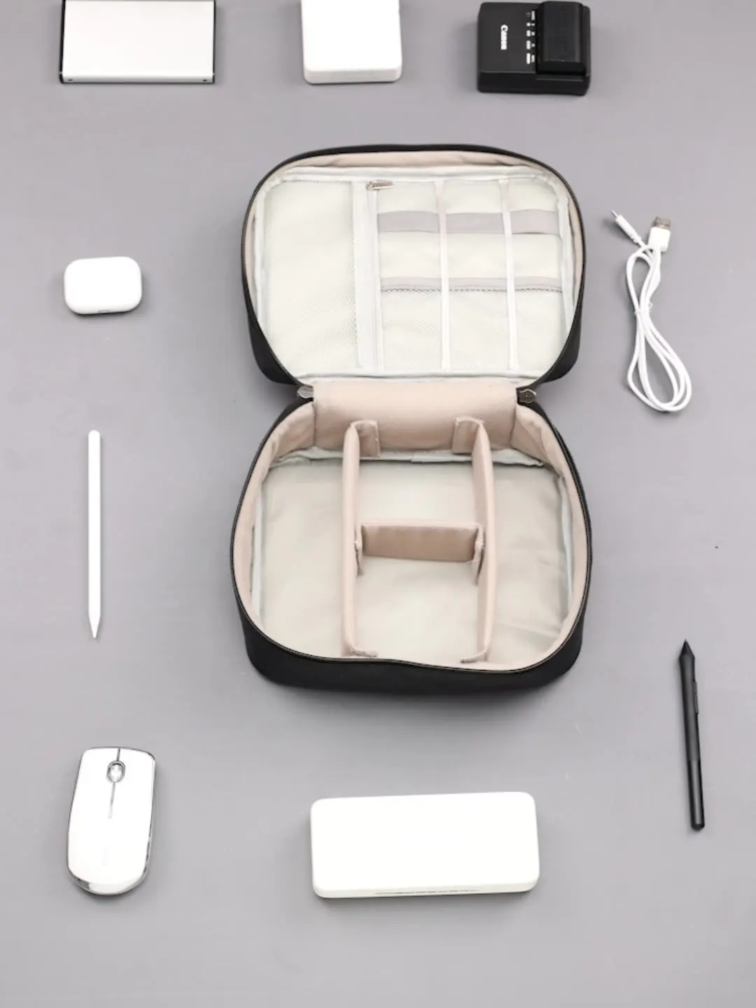 Single Layer Digital Storage Bag, Multifuncional Data Cable, Power Bank, Headphone Organizer, Portátil