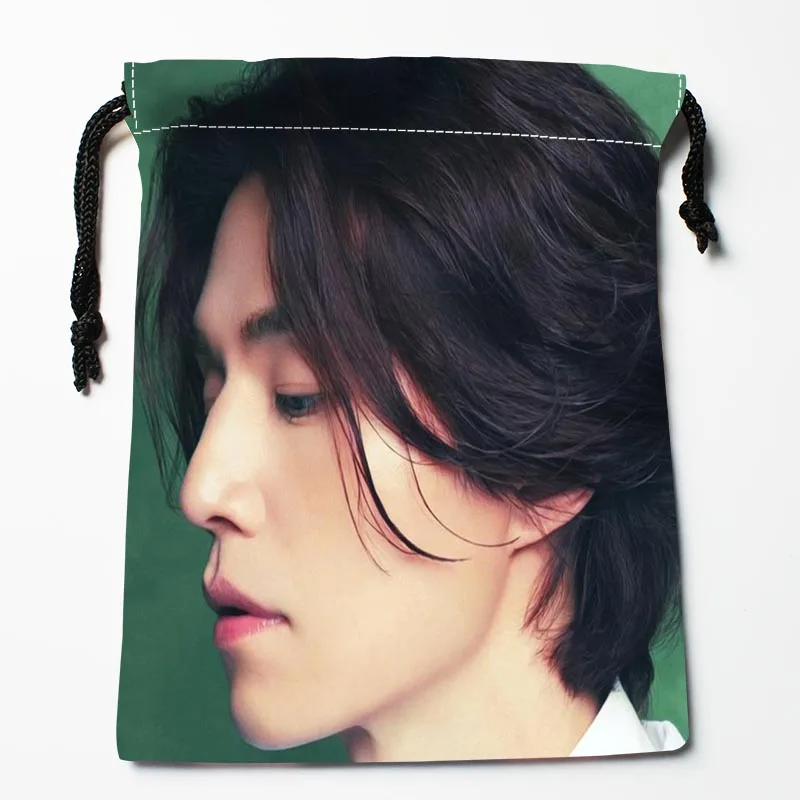 Custom POP TV Lee Dong Wook Drawstring Bags Dust-Proof Fashion Print Fabric Storage Bags Boys Girls Festive Gift 18X22cm 0414