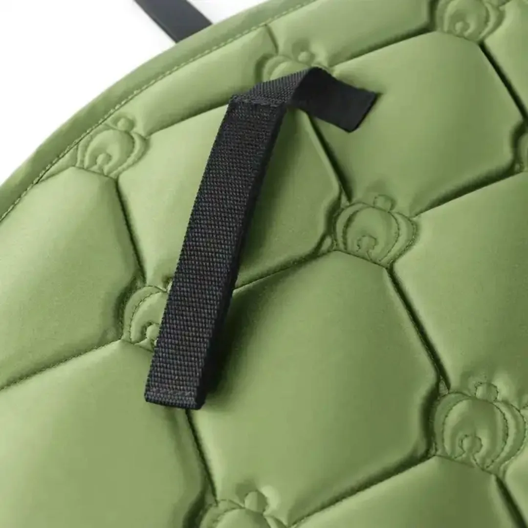 Premium Crown Pattern Green Waterproof Breathable Saddle Mat Professional Equestrian Supplies