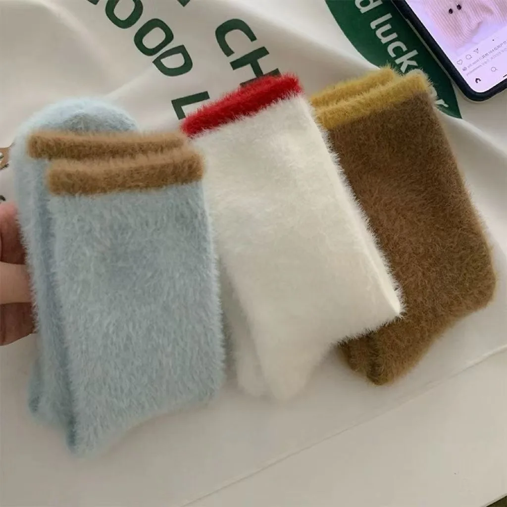 

5 Pairs Ladies' Socks Set Korean Contrasting Color Simple Versatile Mid Tube Socks Winter Thick Plush Warm Floor Socks For Girl