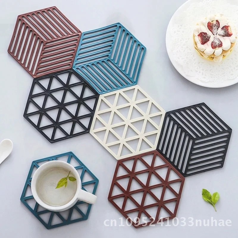 

Simple Modern Silicone Dining Table Mat Heat Insulation Anti-Scalding Square Kitchen Pot Mat Dish Coaster Heat-Resistant