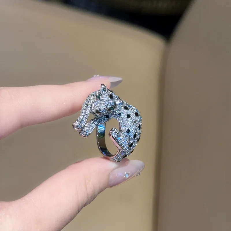 Sterling silver European and American vintage full diamond three-dimensional leopard ring, fashionable, exquisite, and luxurious