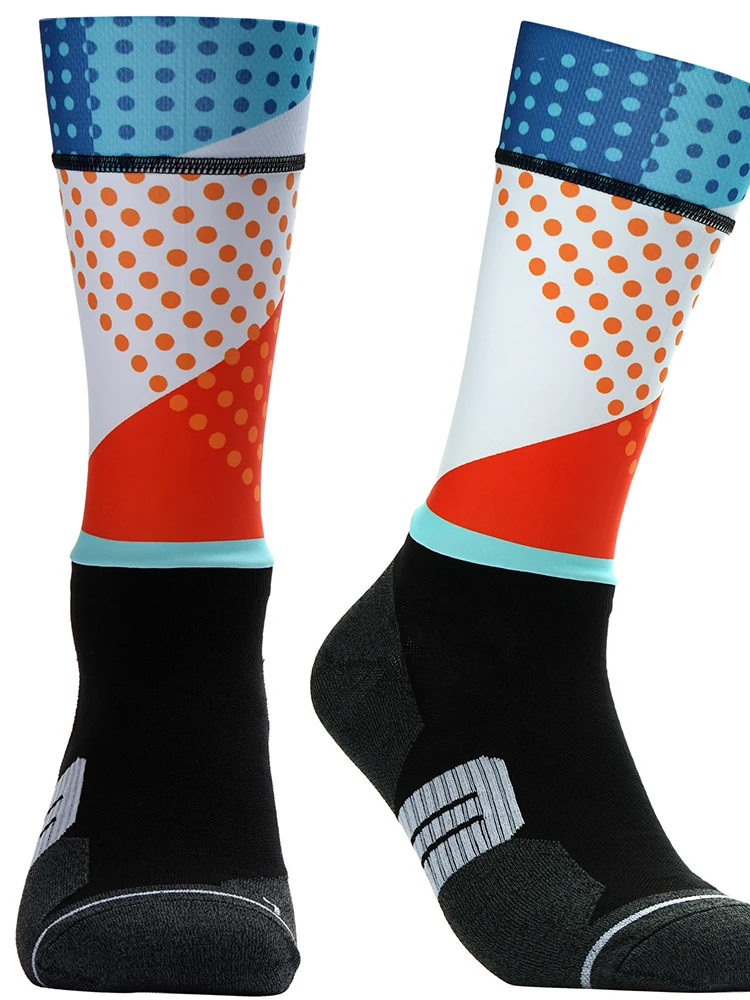 AliExpress 2024 New Seamless Anti Slip Cycling Socks Professional Bike Team Aero Socks Outdoor Sport Road Bicycle Compression Socks Unisex