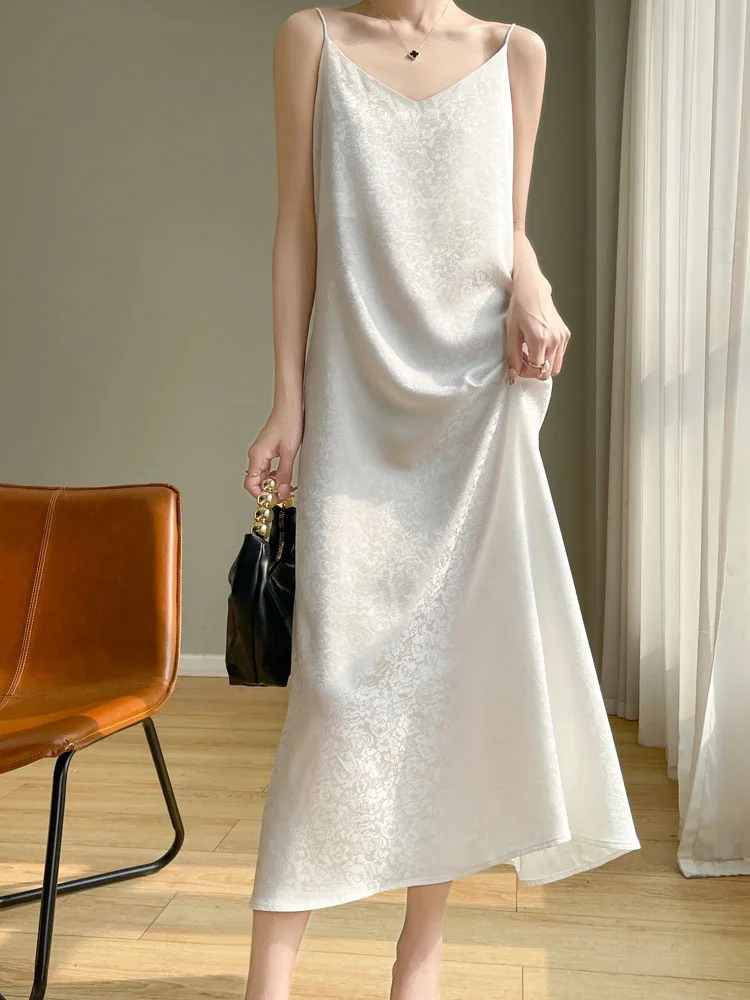 

2024 Summer New Chinese Style Strap Dress Sexy Texture Gentle Premium Long Dress Formal Ball Evening Dress High end Design