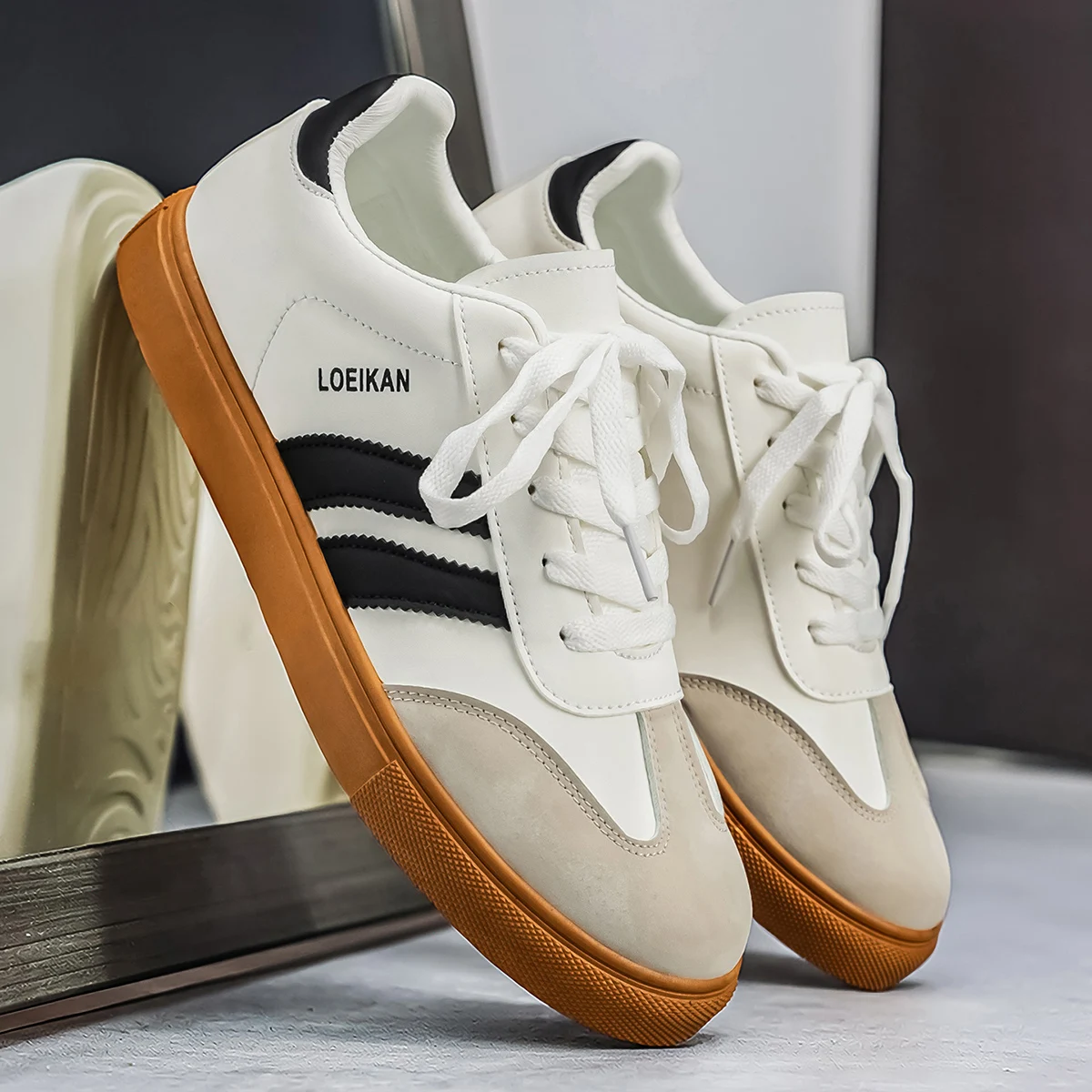 Men's casual sports shoes, outdoor hiking trend, lightweight and minimalist
