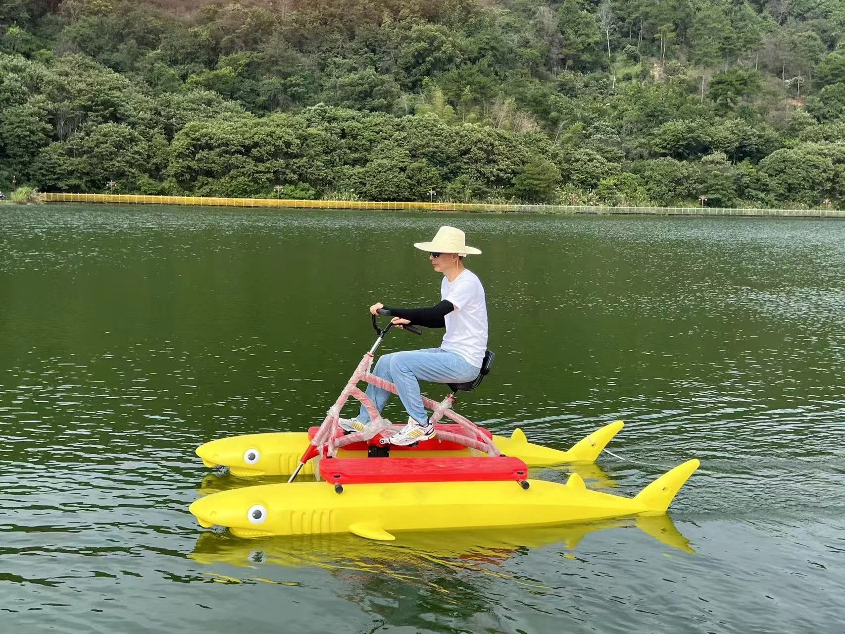 Custom Pedal Water Bicycle For River And Lake Amusement View Traveler Bike Riding Control Simple Way For Kids And Adults