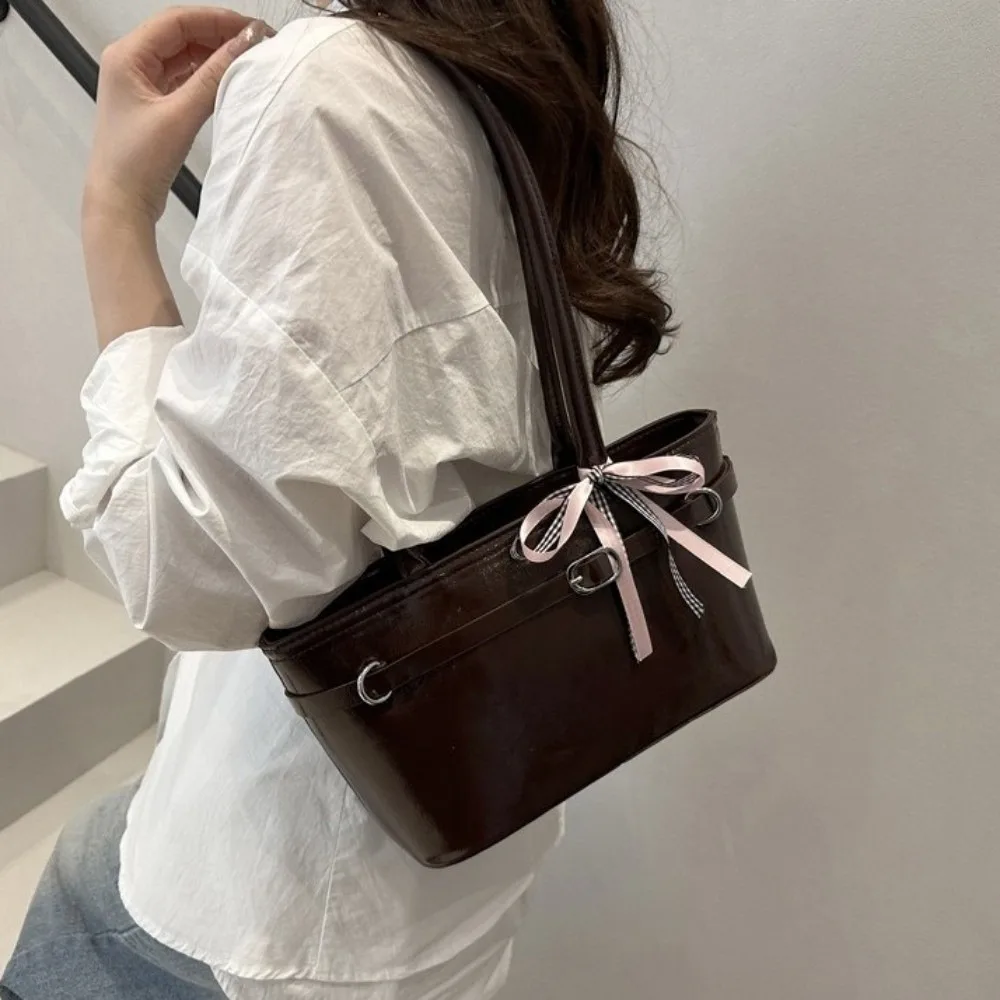 

Sweet PU Leather Bow Ribbon Shoulder Bag Korean Style Y2K French Stick Underarm Bag Commuting Zipper Women Handbag Ladies