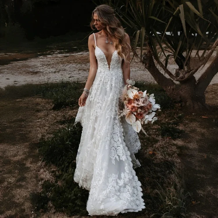White Boho A-Line Lace Wedding Dress With Appliques High Front Slit Cascading 3D Floral Appliques Open V-Back Customizable 2026