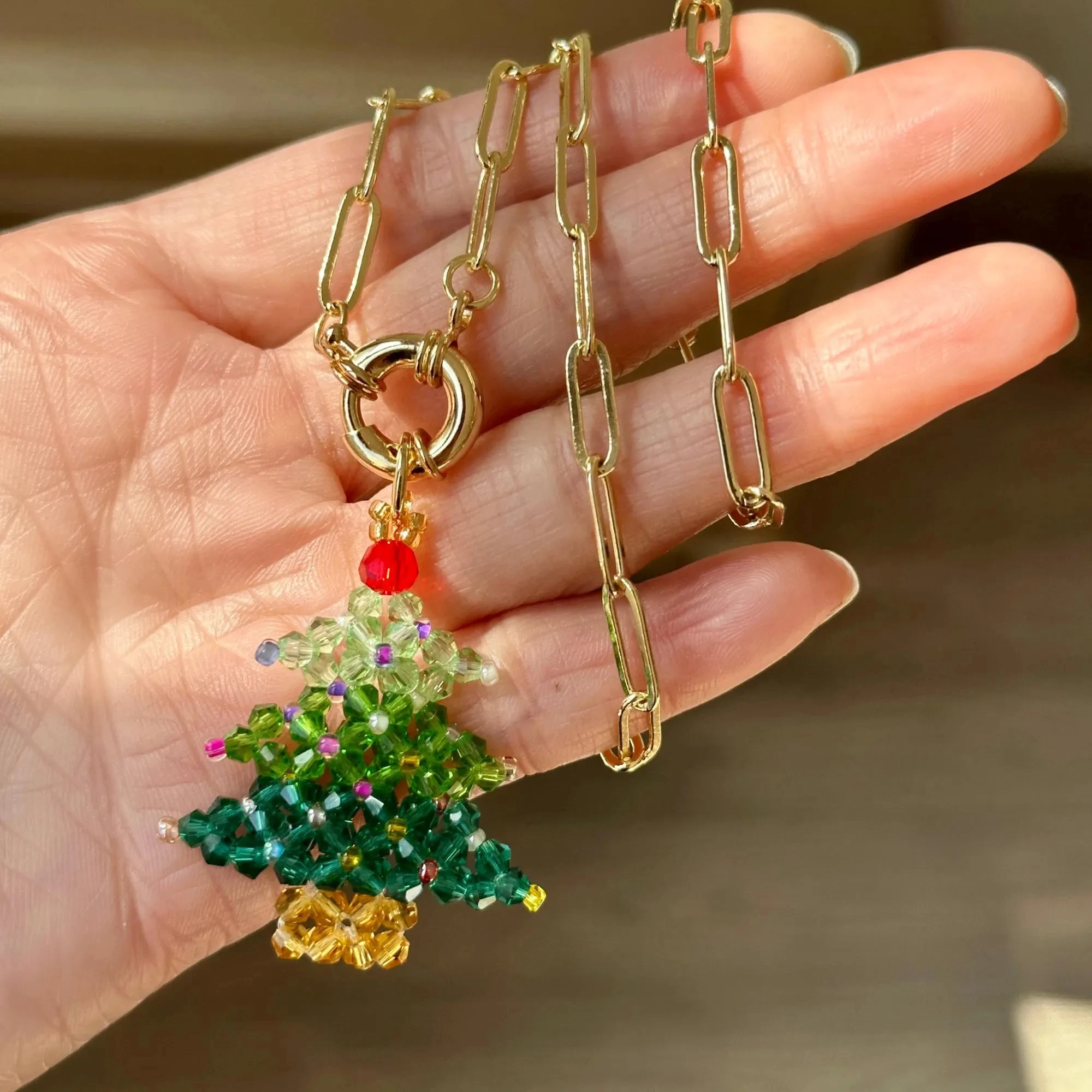 

2024 трендовое ожерелье в виде рождественской елки, хрустальный кулон, позолоченная нержавеющая сталь 18 карат, роскошный рождественский подарок на удачу на годовщину для нее