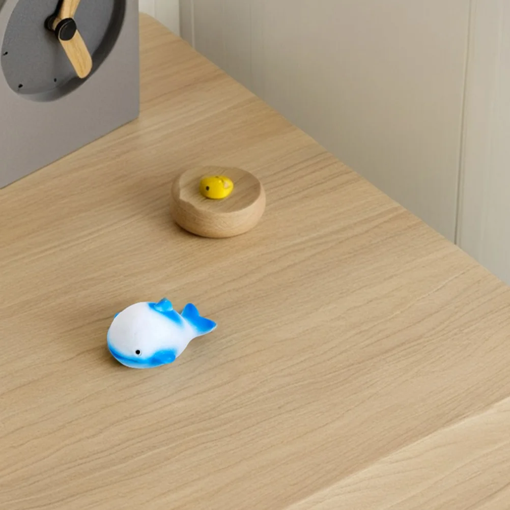 

2Pcs Miniature Whale Resin Ocean Animals Aquarium Ornament Micro Aquarium Landscape Small Marine Resin Animal Decor