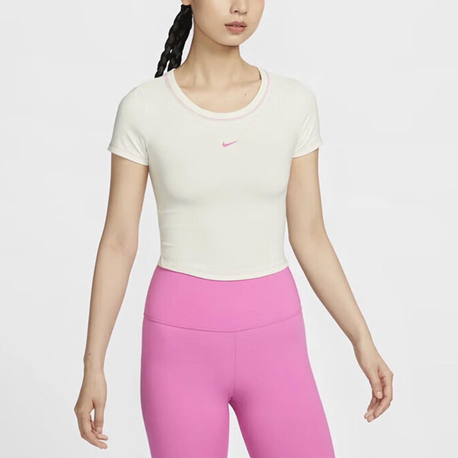 

Оригинальные женские дышащие тренировочные облегающие кроссовки Nike с короткими рукавами HM4584-133