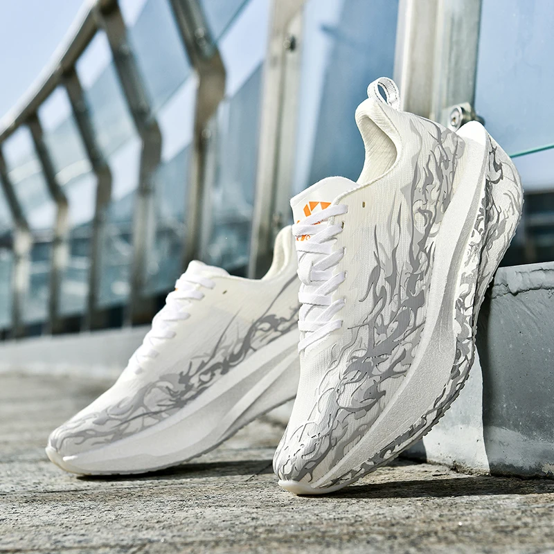 Casual Classics Versatile Running Shoes Size 34-45 for teens and adults Lightweight build Good grip on ground Low-top design