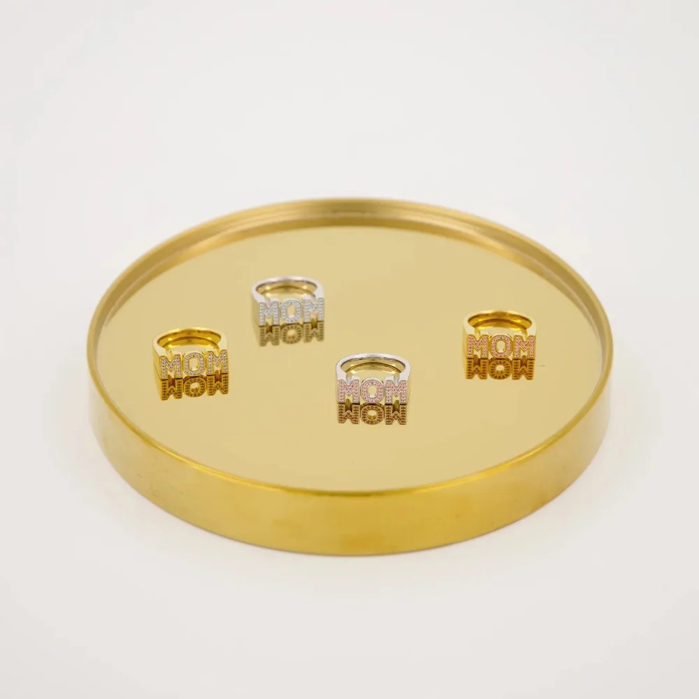 Creative Aesthetic MOM Ring Jewelry Fashion Zircon Letter Ring Gold Alloy Gift for Mother's Day Mom Gift