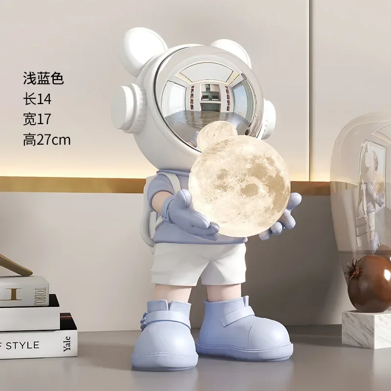 Luxury Blue Embrace Lunar Astronaut Series Living Room Decoration Home Decoration Office Desk Astronaut Resin Decoration