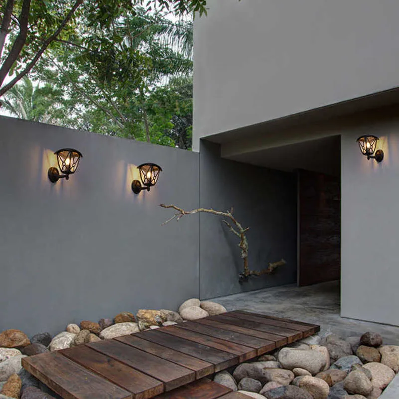 Modern Simple Solar Pillar Light High Quality Outdoor Fence Gate Pillar Yard Wall Light Waterproof Garden Yard Lights