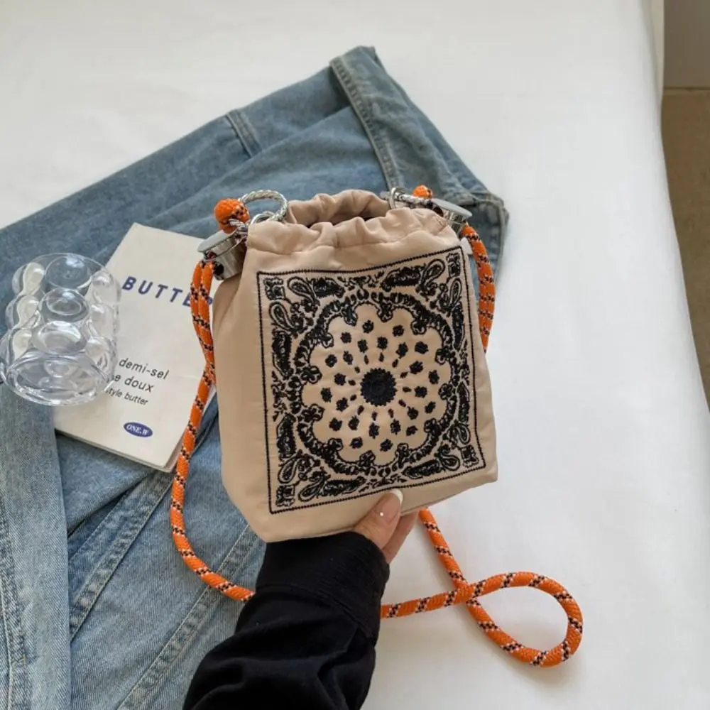 

Сумка на шнурке с вышивкой цвета кешью, сумка-ведро, сумка через плечо, нейлоновая сумка на плечо, однотонная сумка для мобильного телефона в корейском стиле