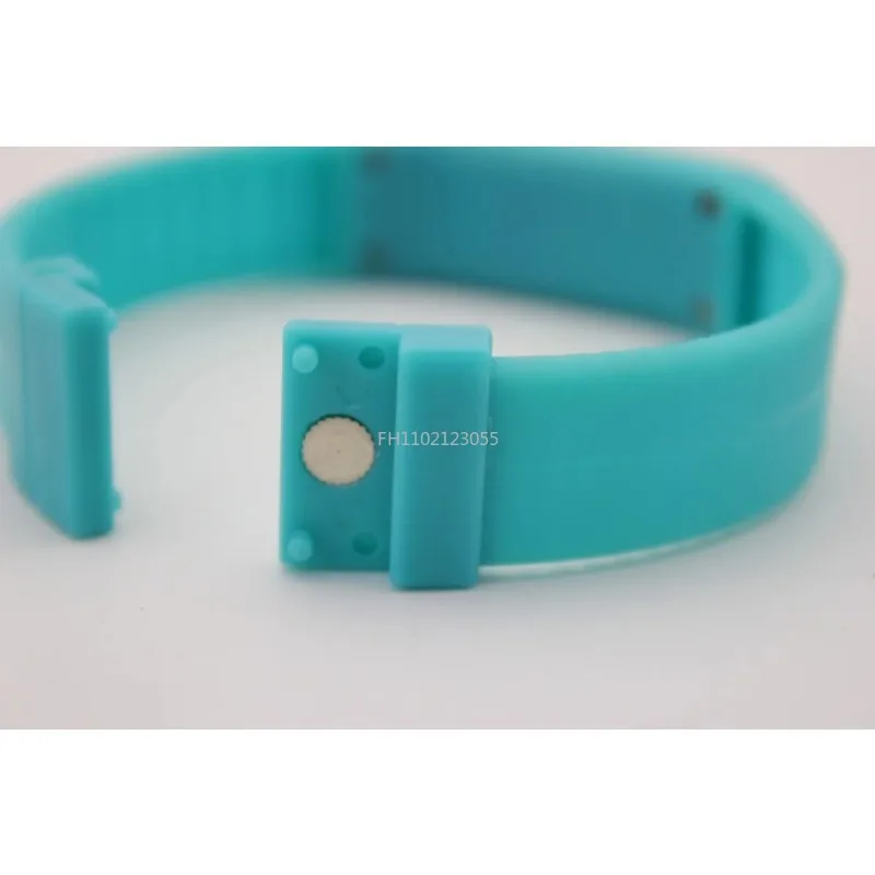 New Digital LED Watches Candy Color Silicone Rubber Touch Screen Digital Watches Women Men Children Bracelet Sports Wristwatch