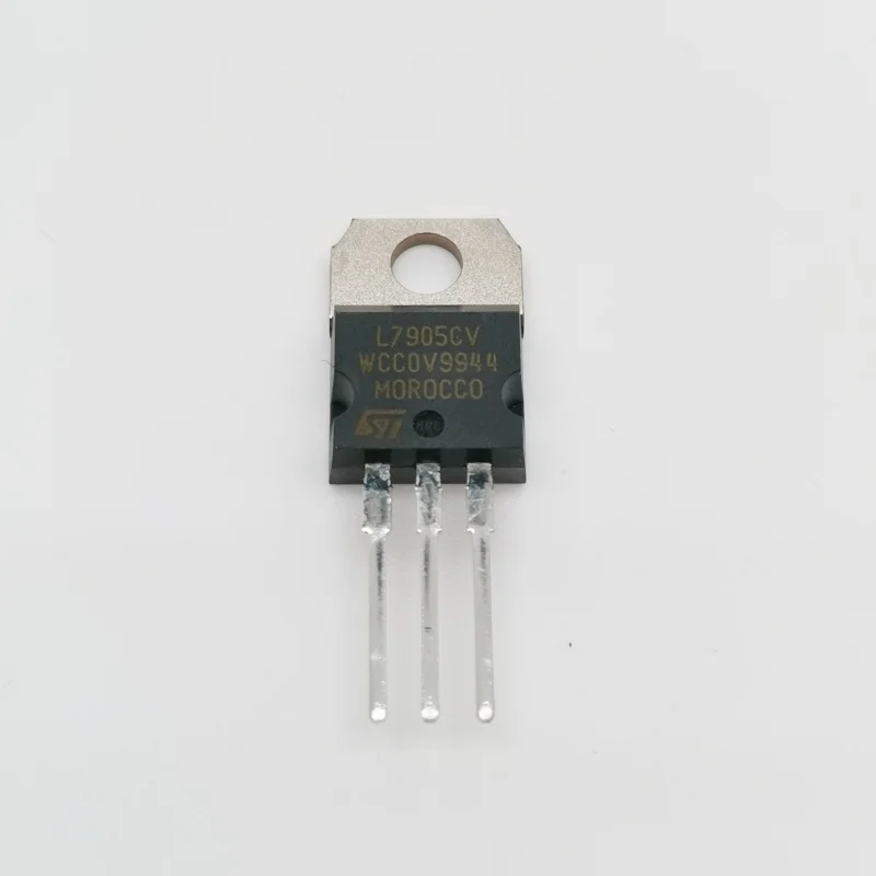 5PCS    L7905CV      TO-220