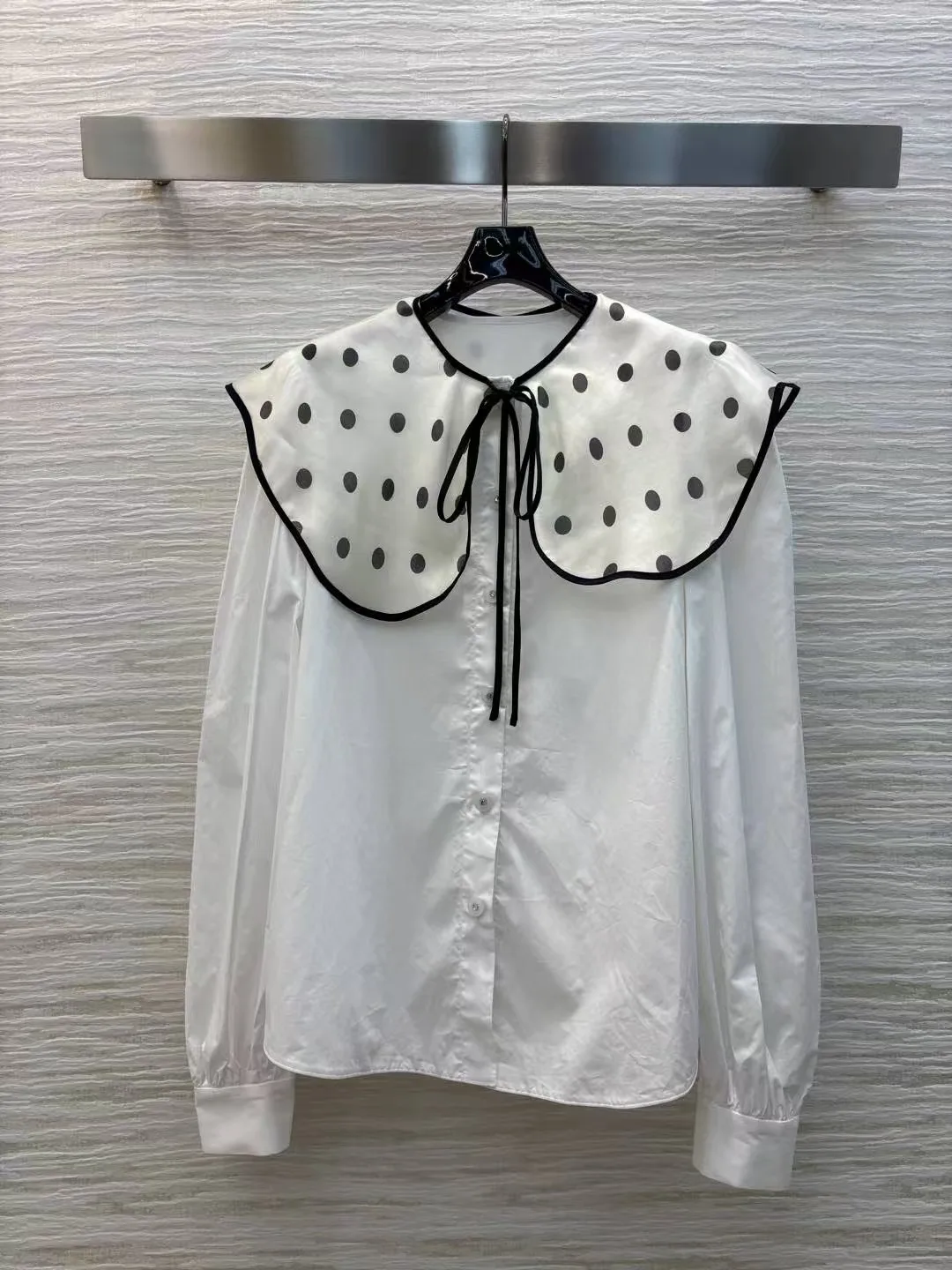 High end customized women's versatile polka dot ruffle collar decorative shirt