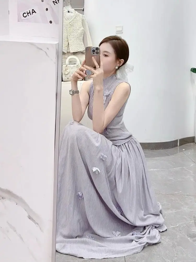 

New High End Summer Women's Two Piece Set Fashion 3D Flower Sleeveless Slim Knitted Pullover Top + High Waist Long Skirt Suit