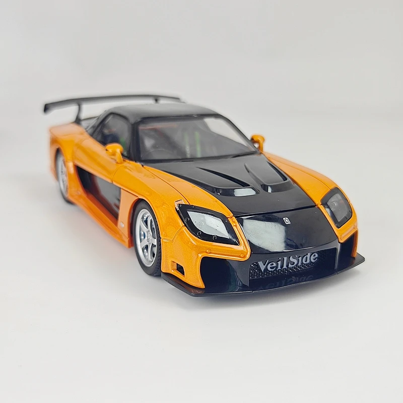 1:24 simulation Mazda RX-7 FD3S alloy car model, doors and engine hood, trunk can be opened  has simulated sound and lighting