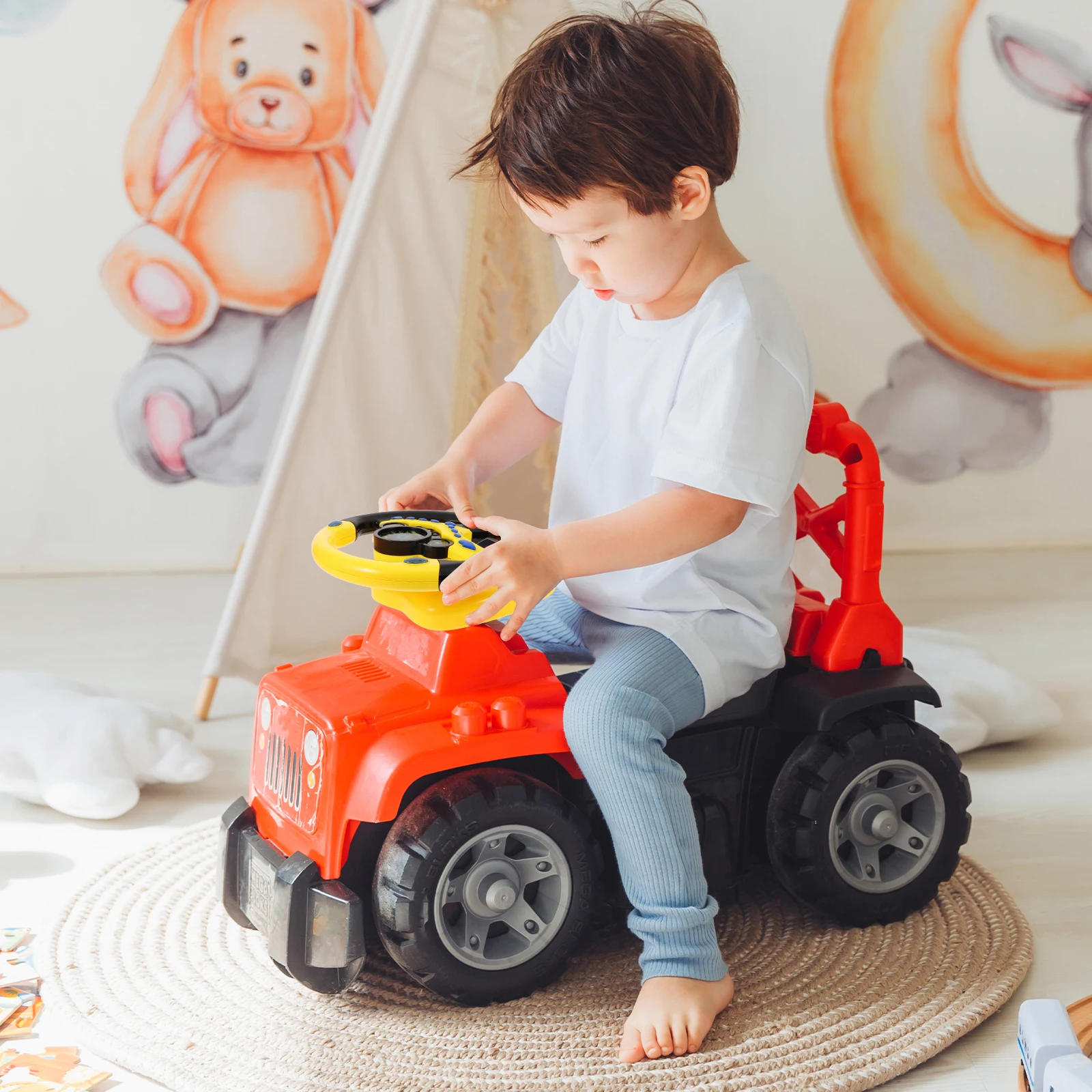 

Car Steering Wheel Swing Simulated 360 Degree Rotation Suction Base Builtin Music for Children Play Toy Car Steering Wheel