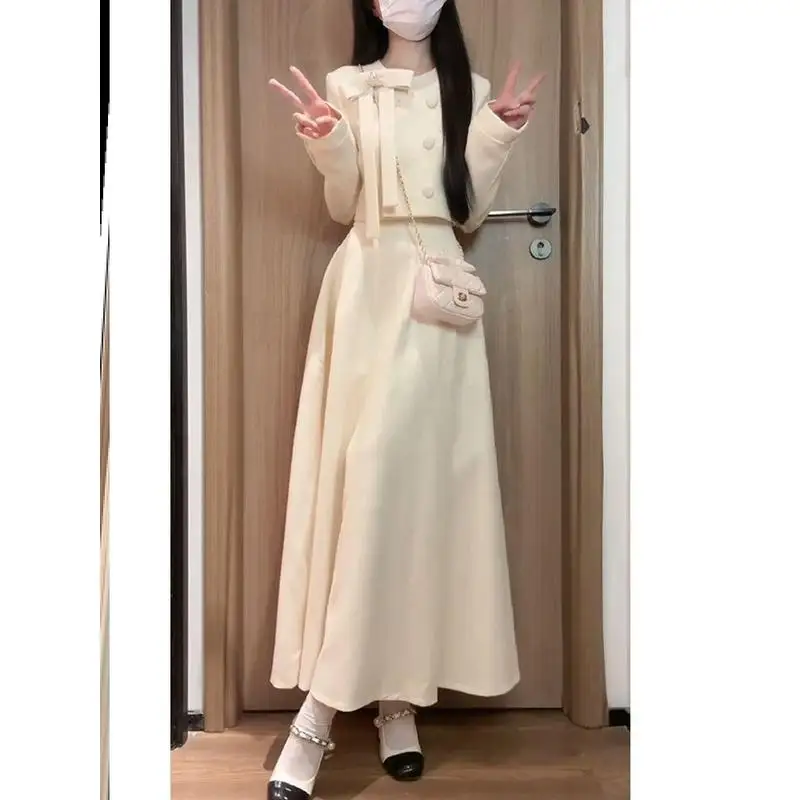 

Sweet Fraance Sle Two-Piece Set Gentle Wind Ele Lady Feel Top And ter Skirt High-End Sensation Autumn Faion