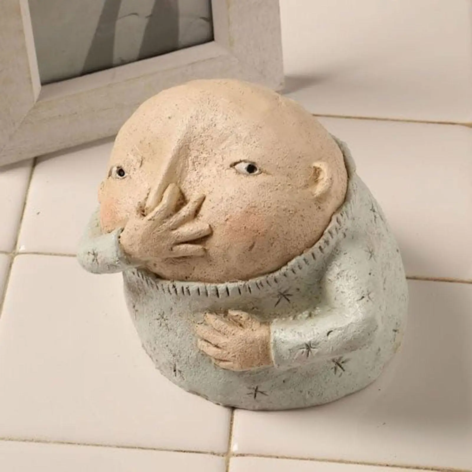Creative Vulgar Figurine Toilet Shelf Ornament Humorous Bathroom Statue for Modern Bathroom Decoration