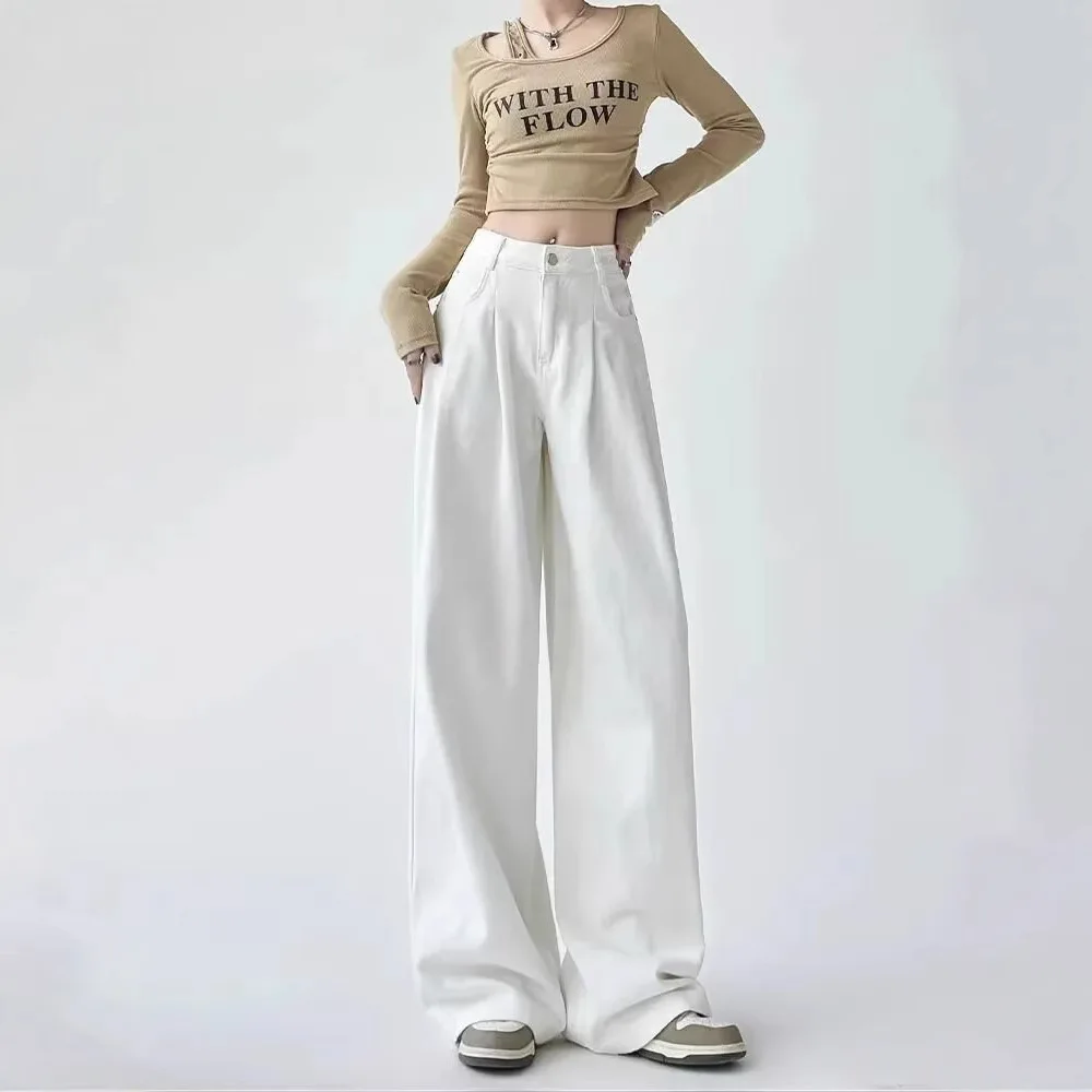 ホワイトの薄手プリーツハイウエストワイドレッグジーンズ、女性用アメリカンハイエンドルーズストレート、リラックスフィットのフルレングスパンツ