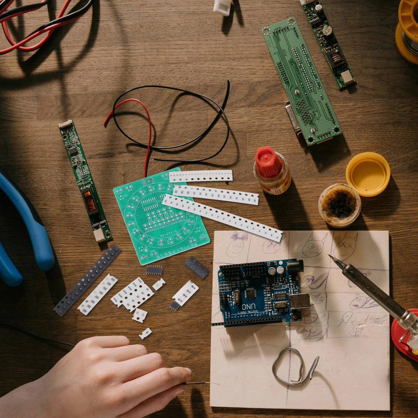 

1 Set Diy Circuit Smd Kit Electronic Component Micro Practice Projects For Adults Solder Practice Kits Skill Training Board