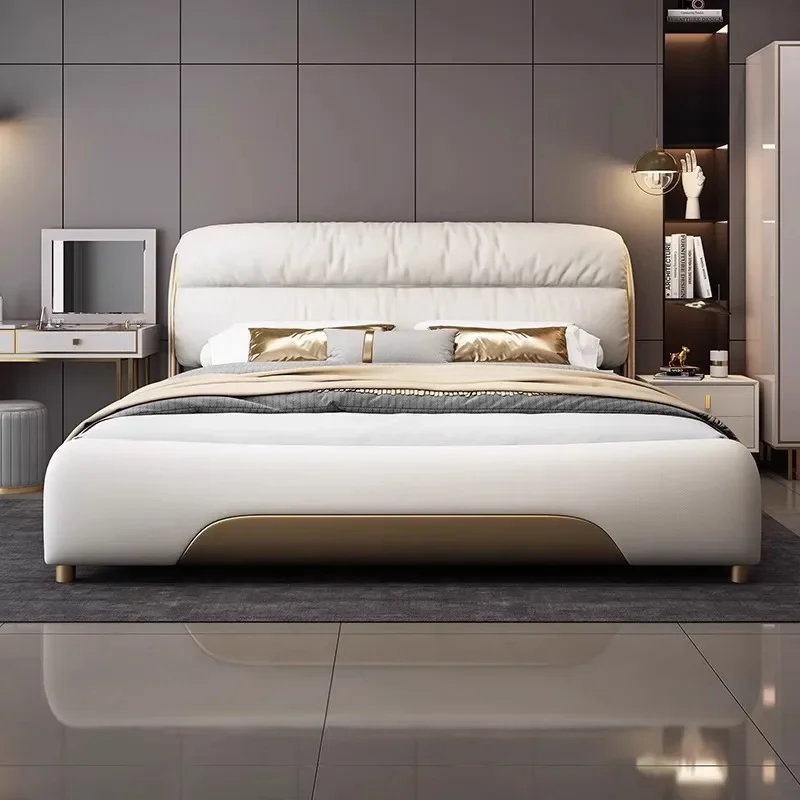 Light luxury bed Modern simple master bedroom bed